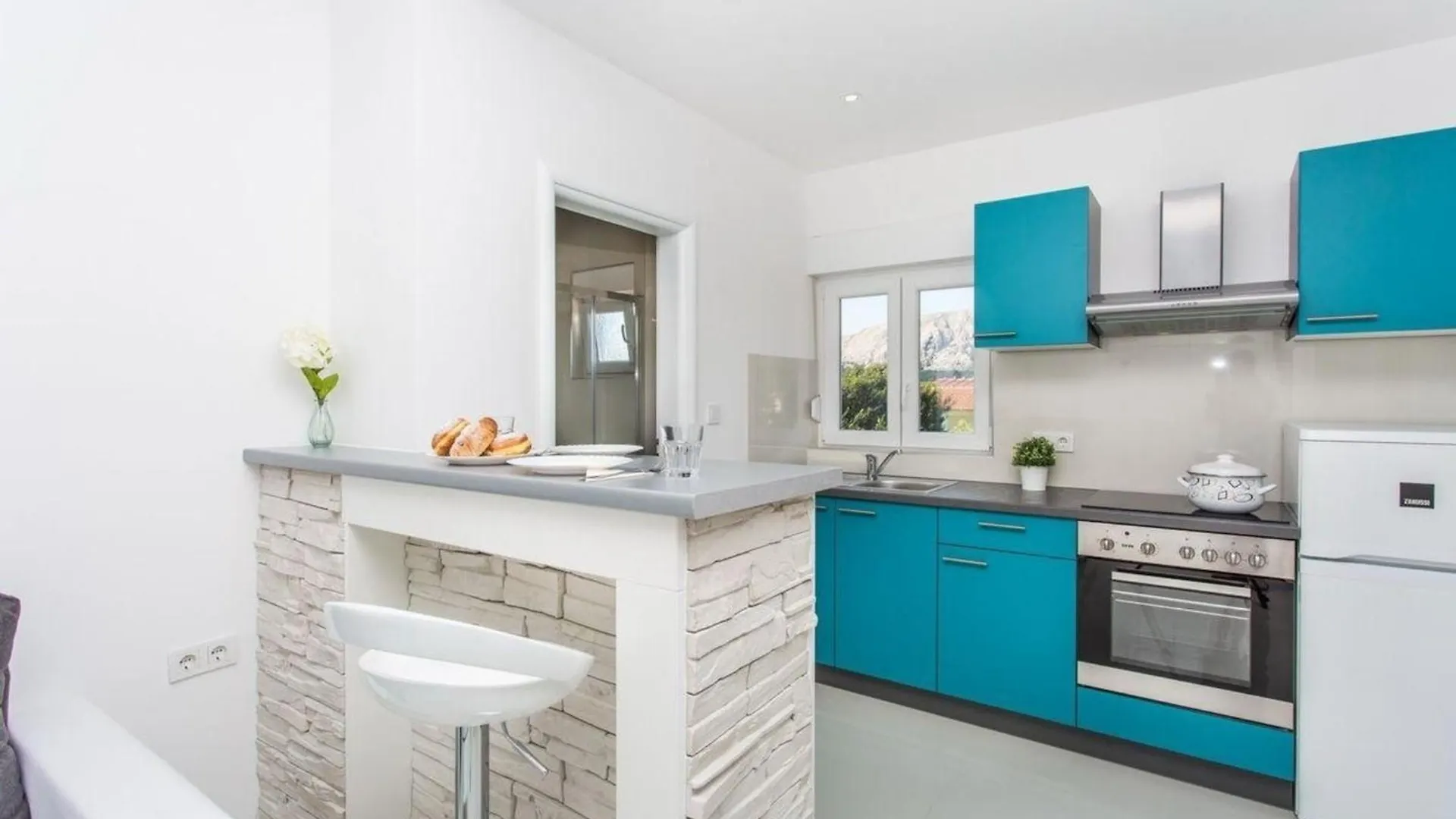 Apartmán Nettes Appartement In Baska Mit Eigenem Balkon